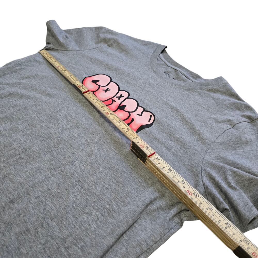 Coach Graffiti Hip Hop T-Shirt Grey Pink Size Large - Picture 7 of 8